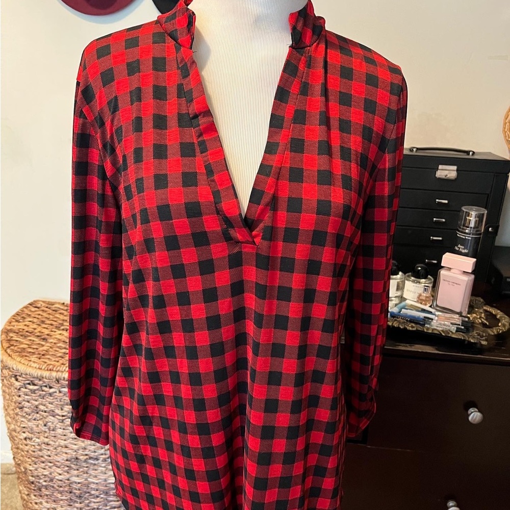 Notched Neck Plaid 3/4 Sleeve Blouse